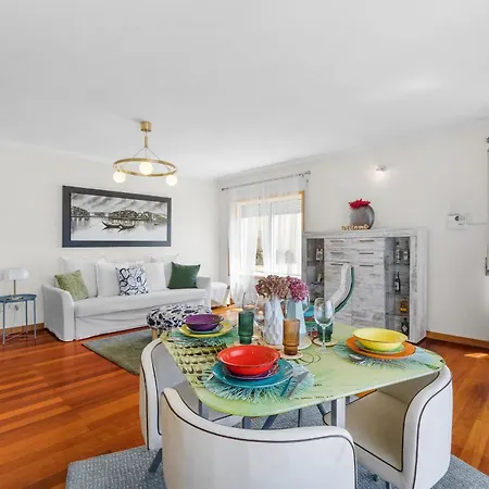公寓 Sao Felix Ocean Views | 1br & Terrace