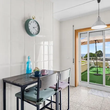 Sao Felix Ocean Views | 1br & Terrace